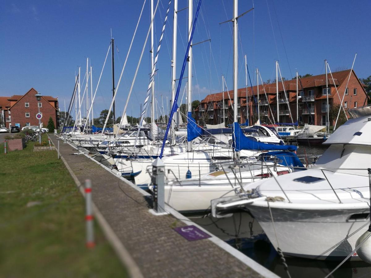 Fewo "Hafenblick" Ueckermunde Luaran gambar