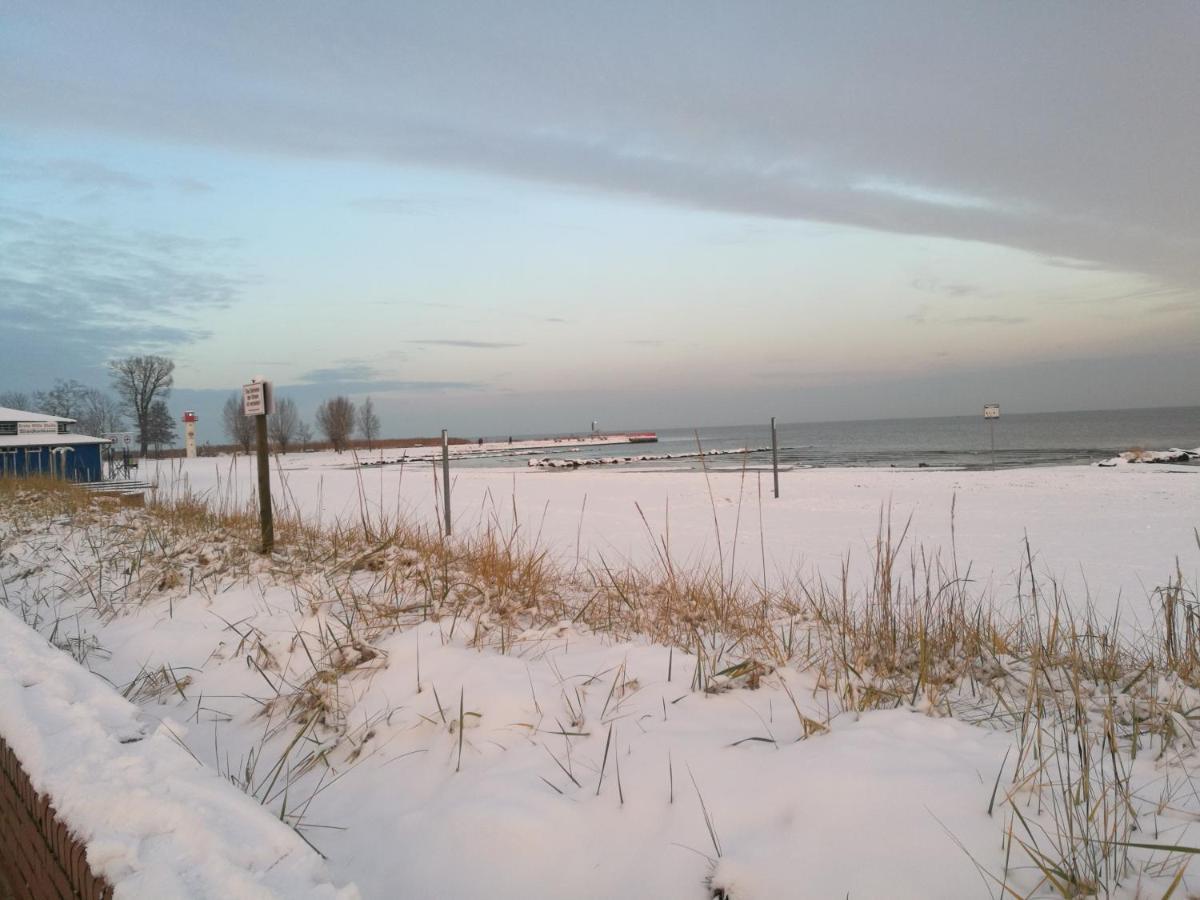 Fewo "Hafenblick" Ueckermunde Luaran gambar