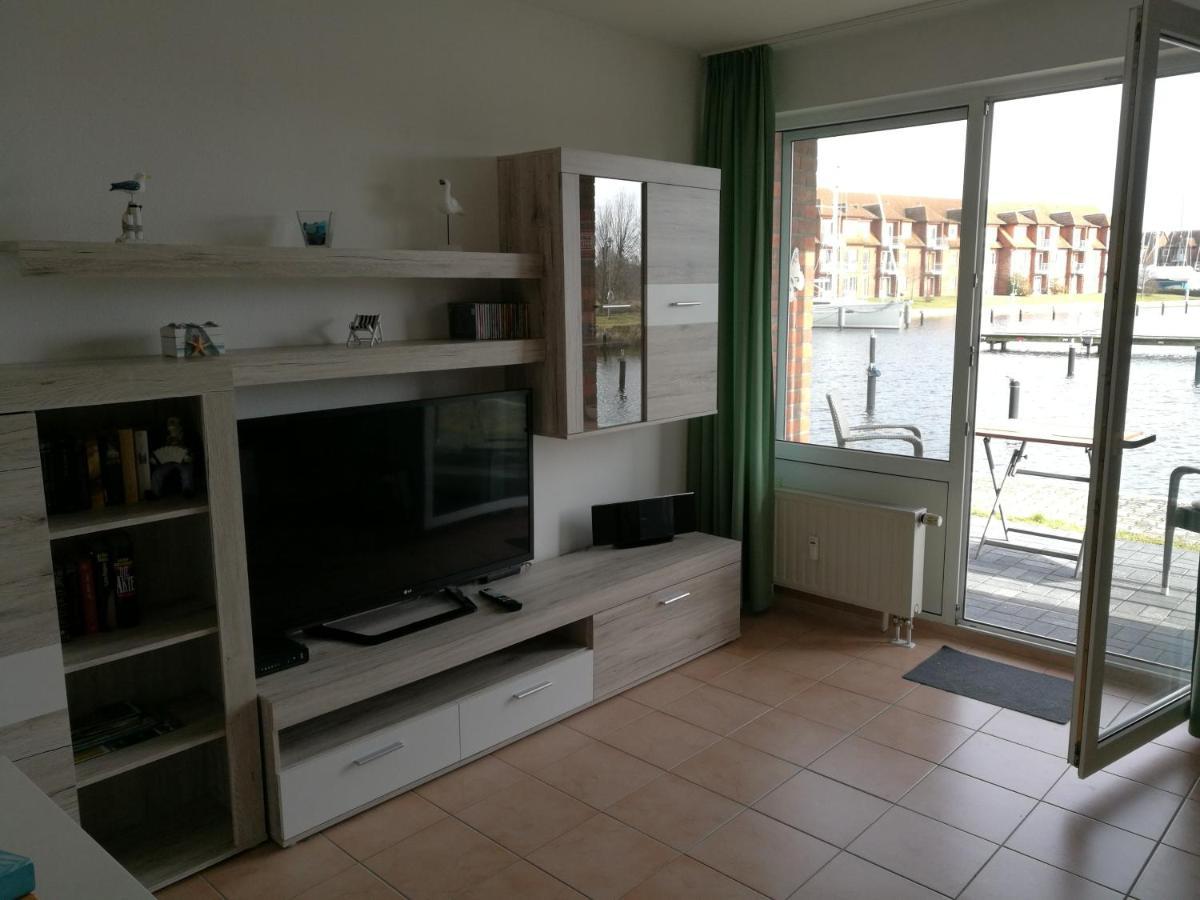 Fewo "Hafenblick" Ueckermunde Luaran gambar