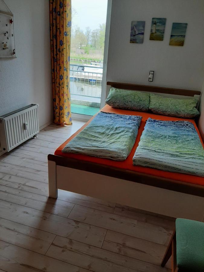 Fewo "Hafenblick" Ueckermunde Luaran gambar